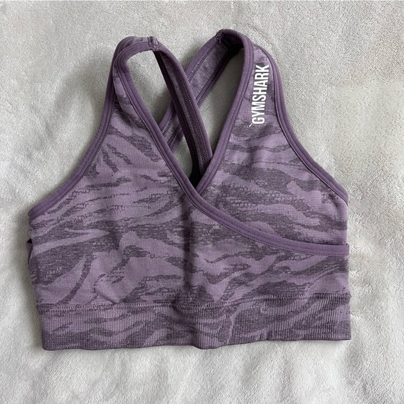 GYMSHARK Adapt Animal Seamless Sports Bra and Leggings – Purple - Picture 2 of 12